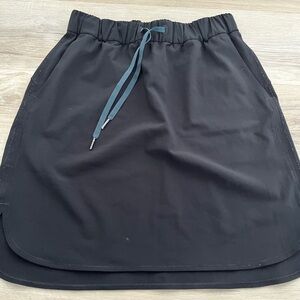 Lululemon On The Fly Black Skirt with Drawstring